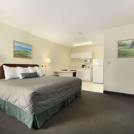 Days Inn By Wyndham Augusta Near Fort Gordon Bagian luar foto