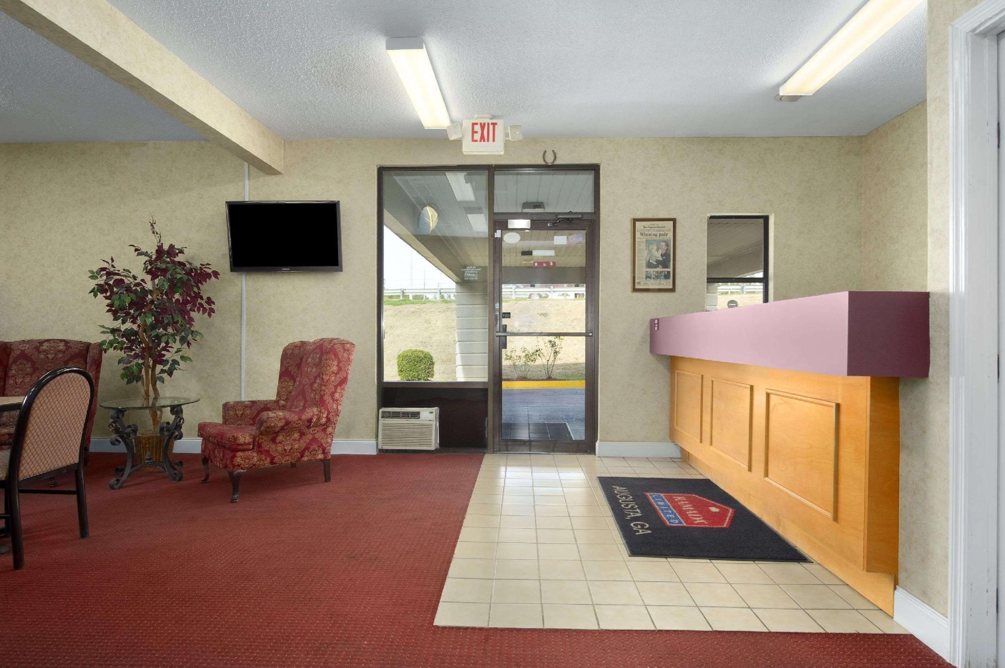 Days Inn By Wyndham Augusta Near Fort Gordon Bagian luar foto