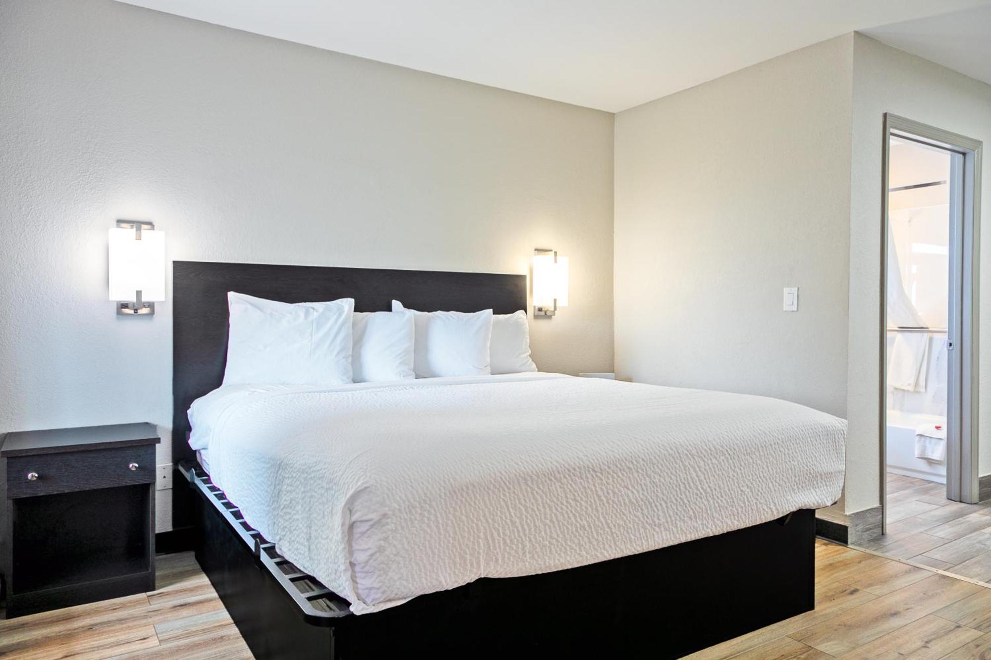Days Inn By Wyndham Augusta Near Fort Gordon Bagian luar foto