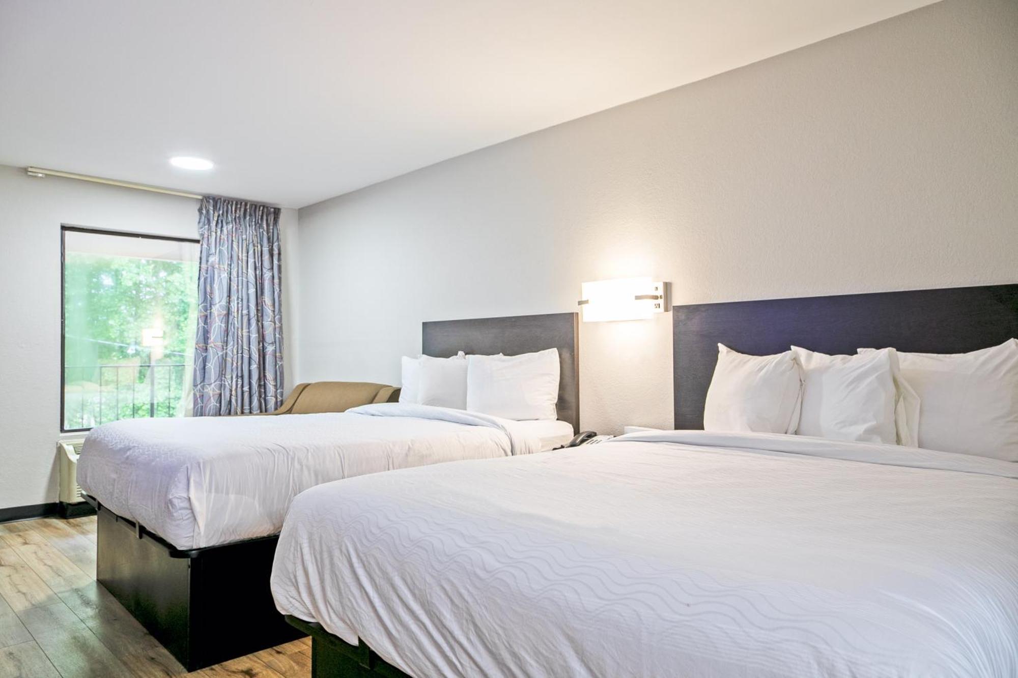 Days Inn By Wyndham Augusta Near Fort Gordon Bagian luar foto